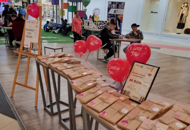 Invitaţi la o „bucurie fără etichetă”. 20 - 22 februarie, la cele două mall-uri din Braşov