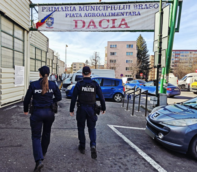 60 de cerşetori „culeşi” la o trecere prin câteva pieţe, supermarketuri  şi biserici din Braşov
