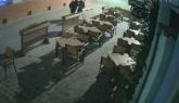 A „omorât” ursul din centrul Braşovului. Sac de box  pentru un viteaz din locul vinului