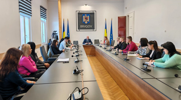 Un nou stil de viață pentru 79 de persoane cu dizabilități din județul Brașov. 69 dintre ele ar urma să fie ajutate să ducă o viață independentă  