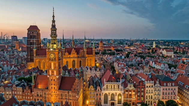 Cu nici 300 de lei, dus – întors, Brașov – Polonia, din 31 martie