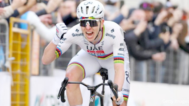 Tadej Pogacar a câştigat Milano-Sanremo cu o bicicletă avariată