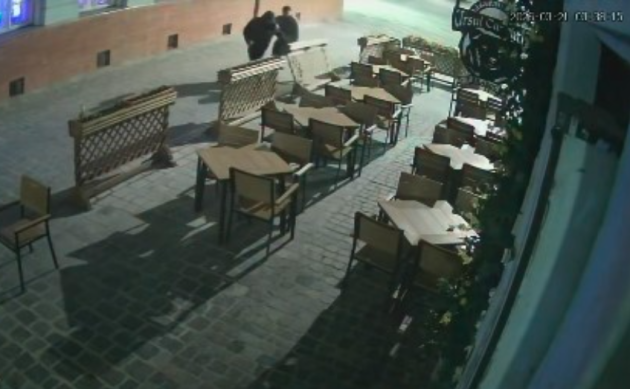 A „omorât” ursul din centrul Braşovului. Sac de box  pentru un viteaz din locul vinului