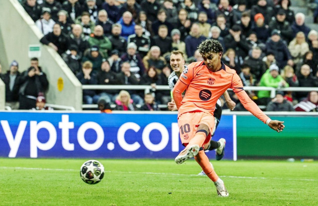 Barcelona a refuzat o ofertă uriaşă a lui PSG pentru Yamal