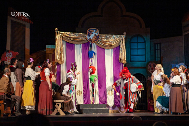 De luni se vând spectacolele Operei pentru aprilie