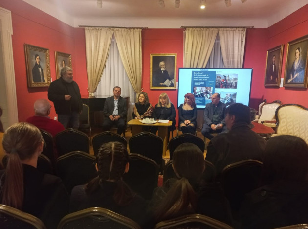 Între ştire şi fake-news: Arc peste timp la 188 de ani de la apariţia primului ziar al românilor din Transilvania, la Braşov 