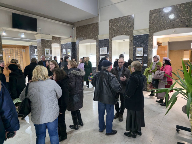 „Crizbav în lumină”, semnat Illyés Etelka   