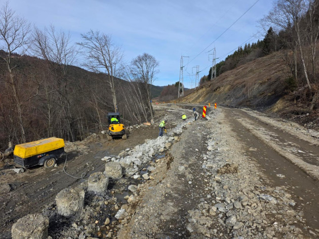 Valea Doftanei, alternativa la DN 1: Sunt necesare lucrări la reţeaua de înaltă tensiune în valoare de 2,73 milioane de lei