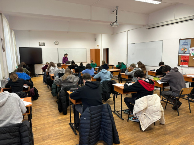 Simularea Evaluării Naţionale, fără boicot la Braşov. 50 de profesori „grevişti”, dar au fost supliniţi fără probleme