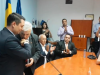 Curtea Supremă a decis că sărutul mâinii unei femei poate fi considerat agresiune sexuală