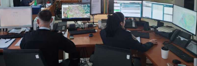 76 de ani, a „turbat” la beție. Băiatul lui a chemat Poliția