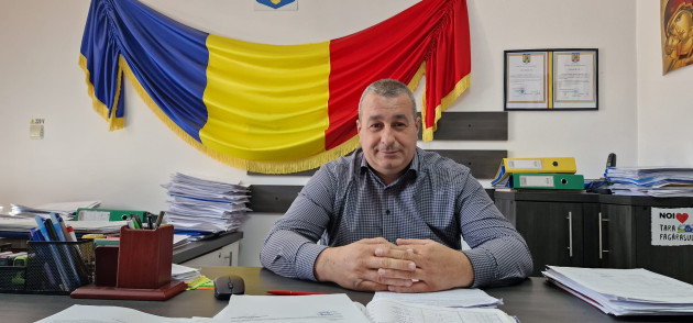 Hârseni: Două terenuri sintetice, în aşteptarea finanţării 