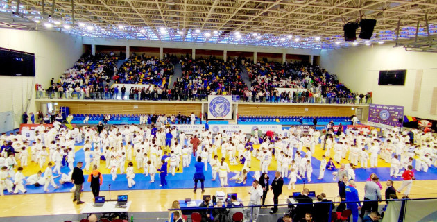 „Kids Judo Cup”, o competiţie reuşită, care a adus clubului Kids Tâmpa 18 medalii