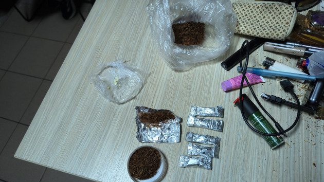 Precupeţe cu droguri prin Gară