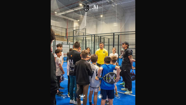 
Braşovul are o academie internaţională de padel