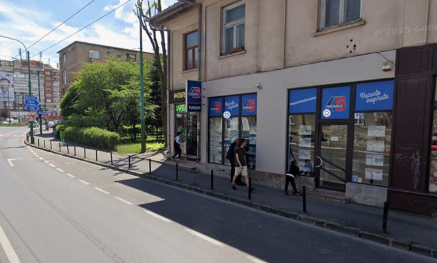 Paralela 45, vândută în Polonia 