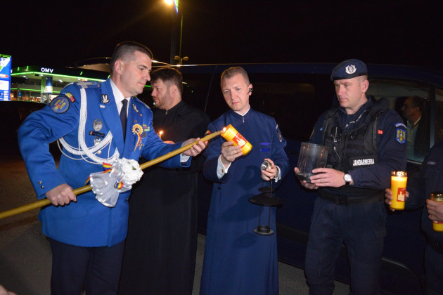 Confirmare de la Ierulsalim: Sfânta Lumină va fi adusă în România, în Sâmbăta Mare, cu o cursă specială