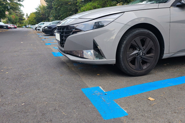 Piaţa locurilor de parcare din Braşov: 10.500 - 25.000 de euro