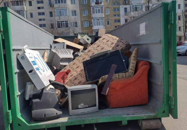 O zi DEEE-uri ridicate de la domiciliu