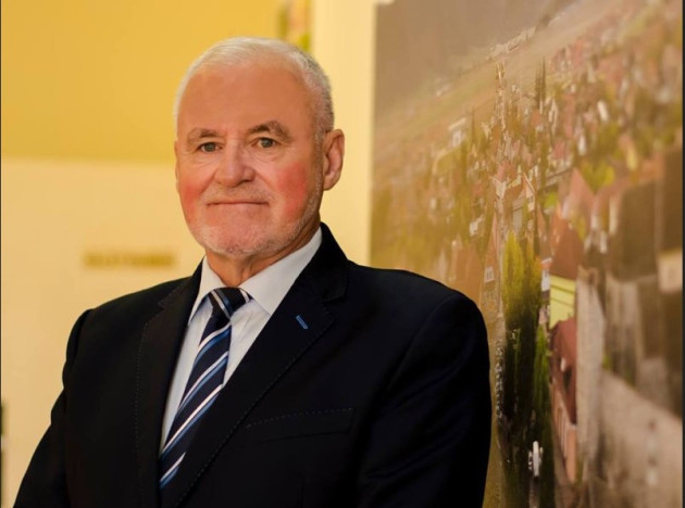 După 8 ani, i-a venit condamnarea: Fostul primar din Ghimbav, Dorel Toma, condamnat la 10 ani cu executare