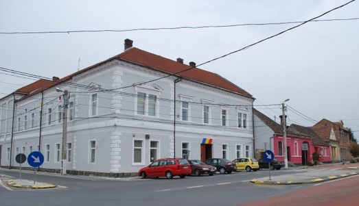Primăria din Şercaia, reabilitată după modelul Primăriei Braşov  