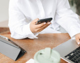 Cum funcționează, de fapt, atenția și de ce telefonul te sabotează zilnic
