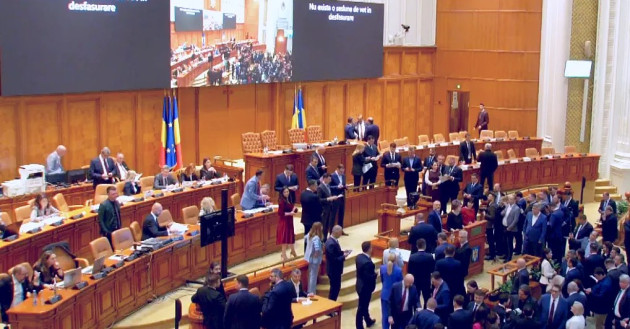 N-avem Guvern. Cum a reacţionat Braşovul