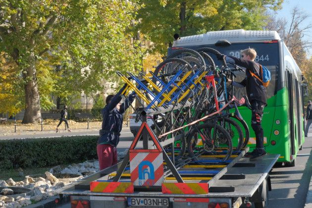 Trei zile fără remorci pentru biciclete 