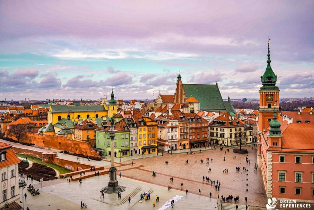 Din 9 iunie, zboruri directe Brașov – Varșovia. La preț de-un CFR Brașov – București