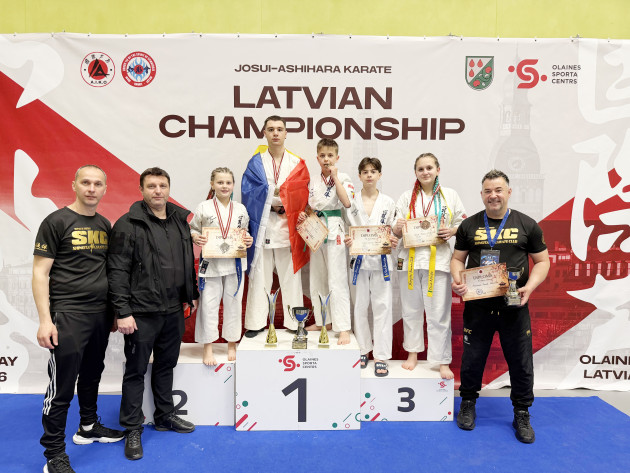 
Patru medalii la Riga pentru Shingitai Karate Club-Brasov