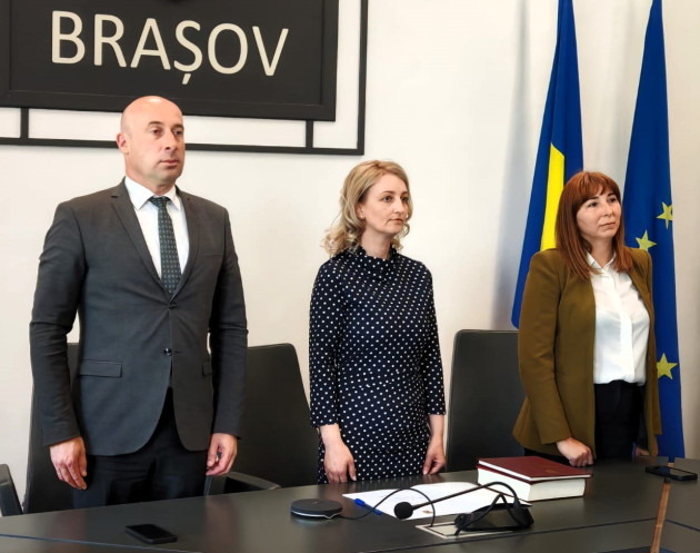Brașovul are, oficial, un nou subprefect. Daniela Olariu a depus jurământul
