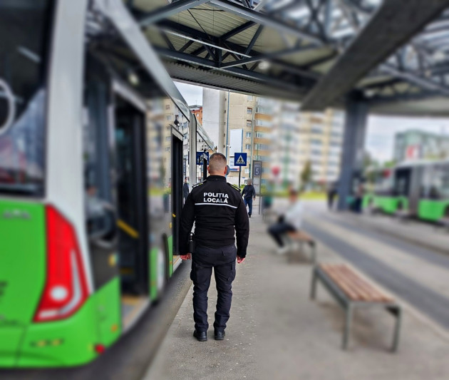 148 de amenzi în autobuze şi staţii RATBV