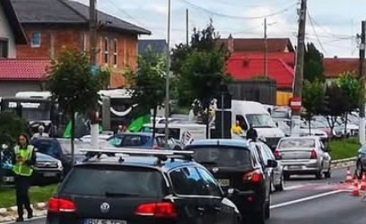 Coliziune în 3 pe DN 1