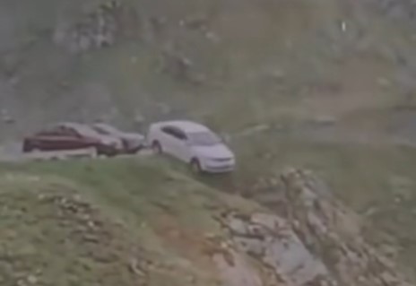 A rămas fără mașină pentru un selfie