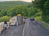 Camion plin cu păsări, răsturnat la Teliu