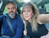 „Dumnezeu mi-a protejat băiatul”: S-au mutat din Londra la Braşov, după o experienţă de groază 