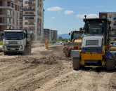 Strada IC Brătianu din Brașov a intrat în asfaltare. Lucrările sunt plătite de dezvoltatorii imobiliari