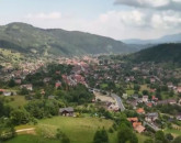 1.700 de case goale în zona Bran - Moieciu, doar 600 declarate „cu margarete”.  Numărul afacerilor de vânzare în zonă, în creștere cu 86% față de anul trecut