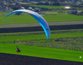 Festivalul Lempeşului: zboruri cu avionul, salturi cu paraşuta, ridicări cu balonul, 70 de lei/persoană
