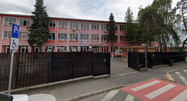Elevii de la Şcoala 14, mutaţi într-o structură modulară