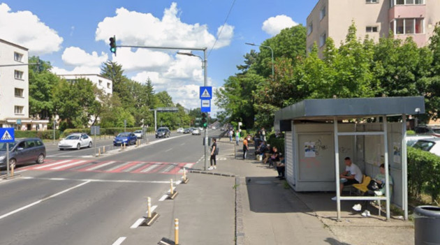 Braşov - Tărlungeni: Din cauza traficului intens, autobuzele întârzie zeci de minute. Asociaţia de Transport Braşov vrea să afle cât costă Studiul de fezabilitate pentru lărgirea drumului  