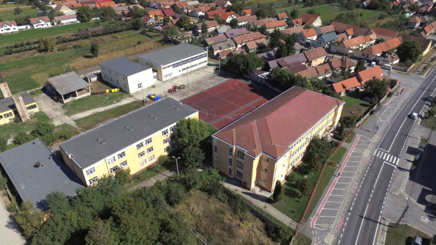 De la sapă, la AI: Colegiul pentru Agricultură din Prejmer schimbă radical programa şcolară, un test naţional al Ministerului Educaţiei