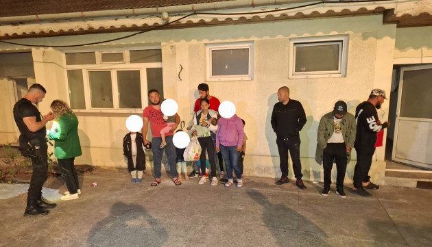 Stadionul Tineretului din Braşov, invadat de familii de cerşetori
