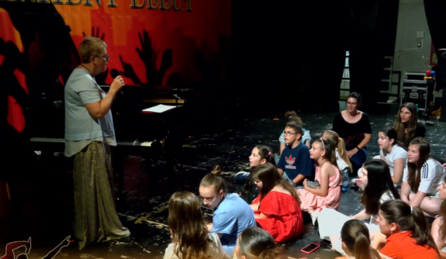 „Şcoală de debut”, cu Crina Mardare, Alexandra Scriminţ, Mihai Alexandru, Bianca Bucă