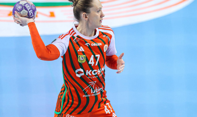 Karolina Kochaniak întăreşte lotul Coronei