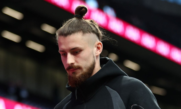 Tottenham este dispusă să-l vândă pe Radu Drăguşin la Juventus