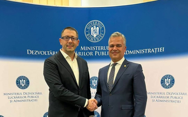 Parlamentarii PNL Brașov Sebastian Rusu și Mihail Veștea, pe lista de excluderi din partid. Ei au fost prezenți la ședința de plen în care Adrian Veștea a cerut votul de încredere