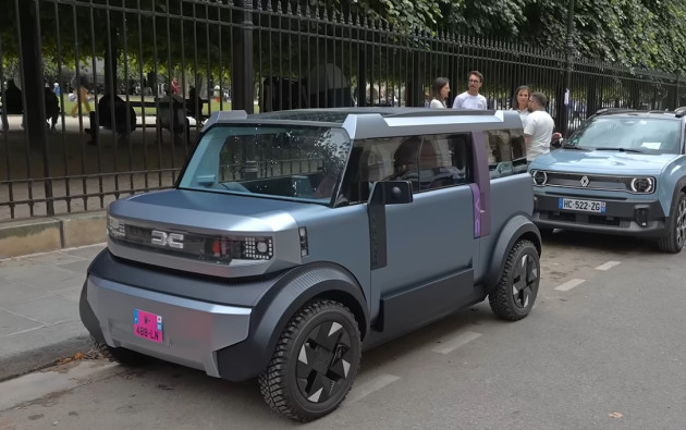 O Dacia care intrigat Parisul 