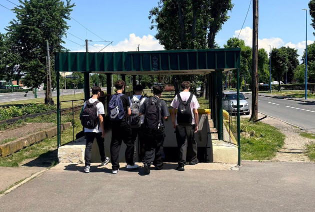De la un pasaj întunecat la primul subteran cu lift din Braşov. Pasajul de pe strada Hărmanului intră în modernizare