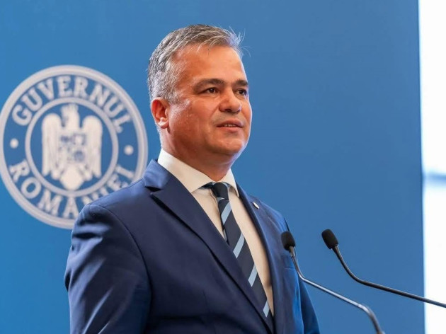 PNL l-a declarat pe Adrian Veștea „în afara partidului”. Conducerea partidului a luat act de faptul că premierul desemnat nu a respectat ultimatumul